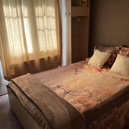Le Chalet Achouffe Villa Wibrin Exterior foto